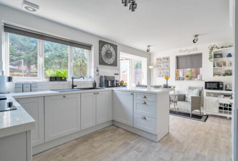 Pomphrey Hill, Mangotsfield, Bristol, South Gloucestershire, BS16