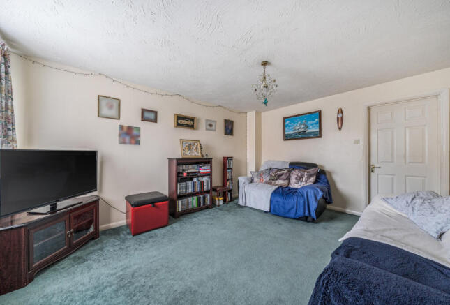 1374930-2-69088a3...