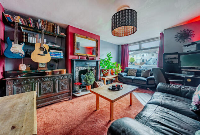 1388316-17-694143...