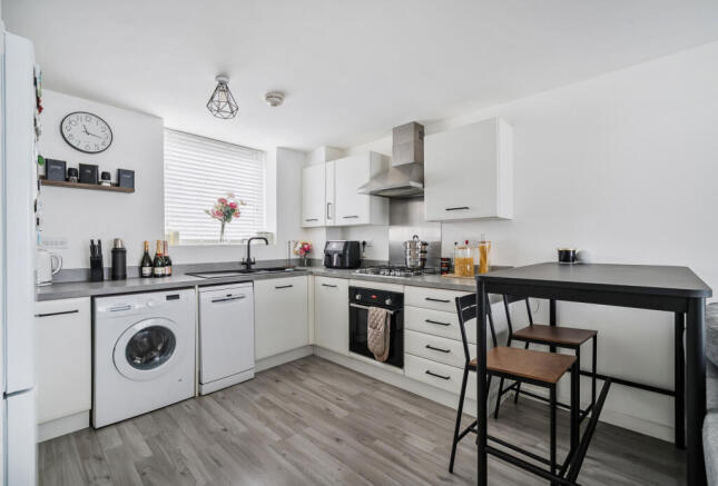 1385013-12-692d7c...