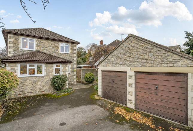 1373307-1-690e1eb...