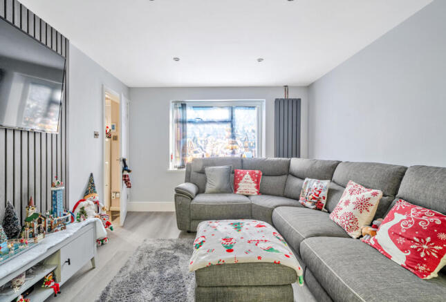 1383014-12-692480...