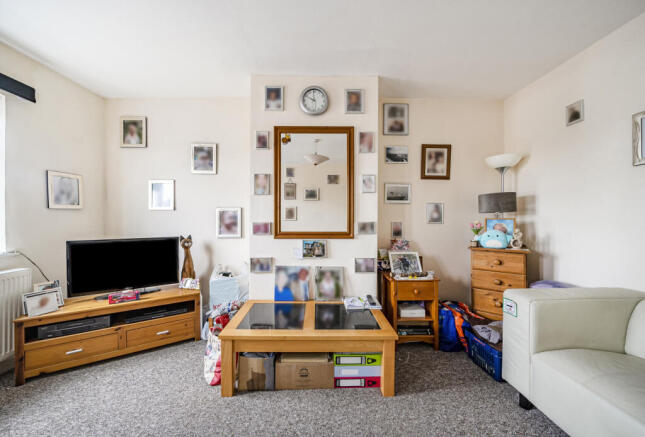 1364856-5-68ecc81...