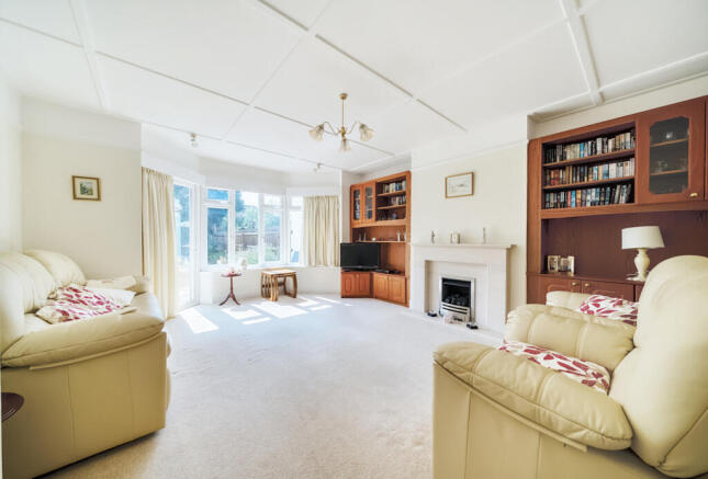 1340174-2-689b489...