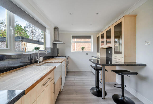 1385956-15-6936c3...