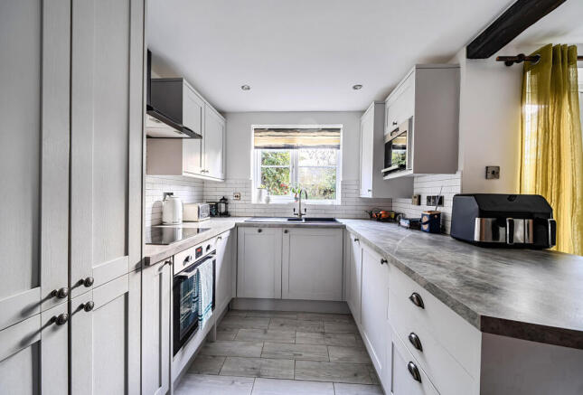 1398067-12-696a66...