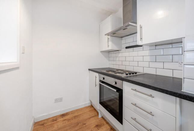 1303160-5-6846e56...