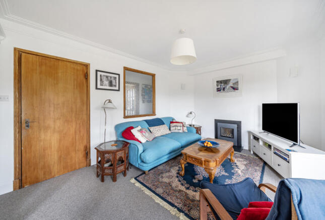 1346596-7-68b5bf7...