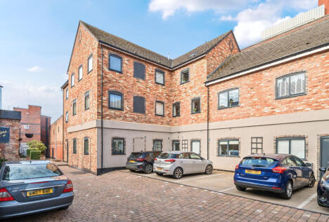 Albion Street, Cheltenham, Gloucestershire, GL52