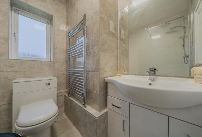 1357990-11-68d6c0...