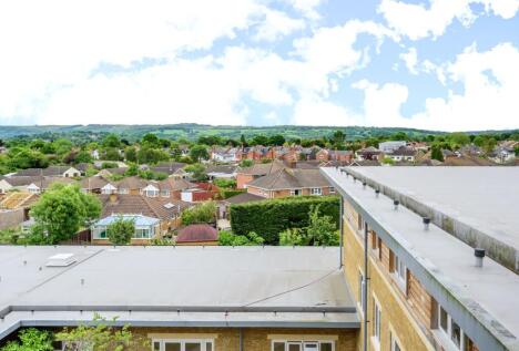 Pilley Lane, Cheltenham, Gloucestershire, GL53