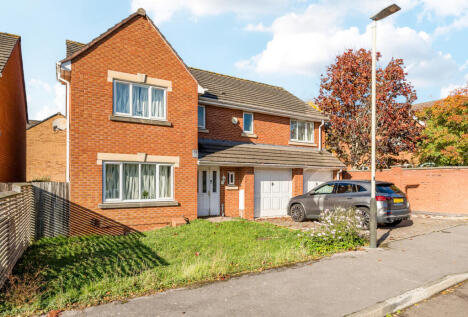 Coburn Gardens, Cheltenham, Gloucestershire, GL51