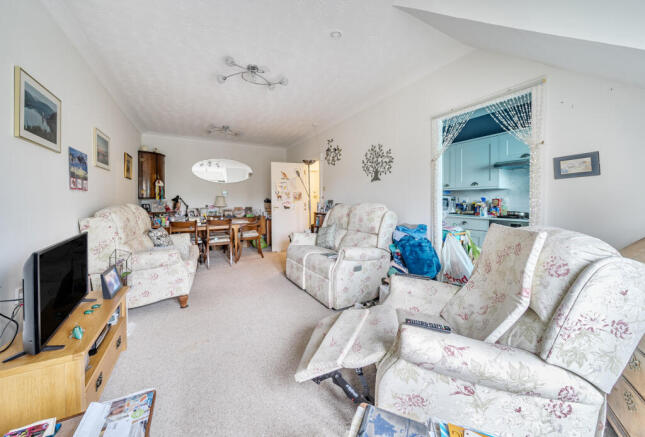 1362387-7-68ee712...