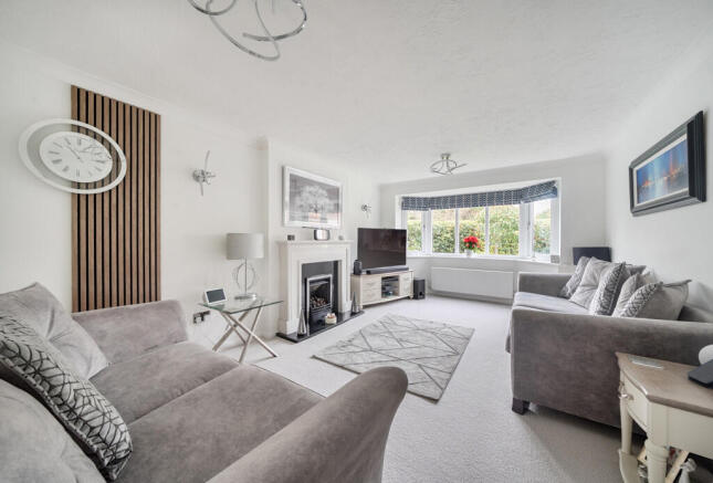 1380728-17-691338...