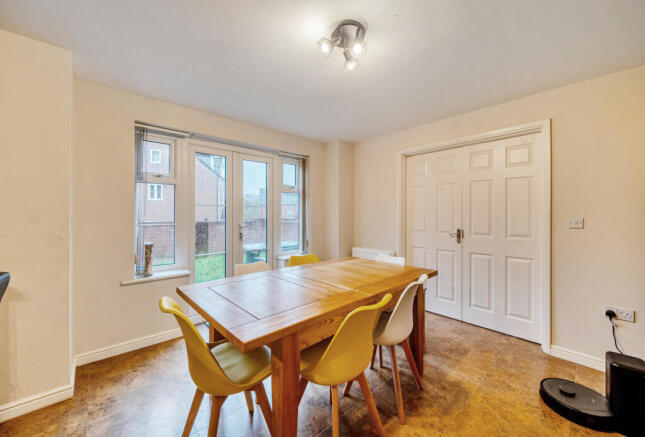 1374512-20-69172d...