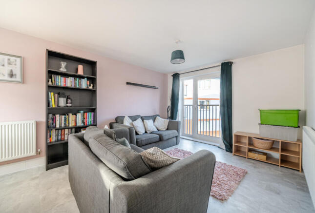 1382671-10-691d9c...