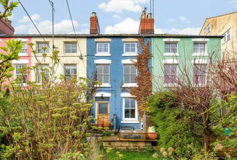 Stroud - 2 bedroom terraced house for sale