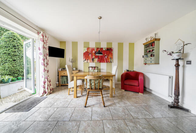 1329954-11-688a4d...