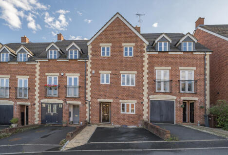 Ben Grazebrooks Well, Stroud, Gloucestershire, GL5