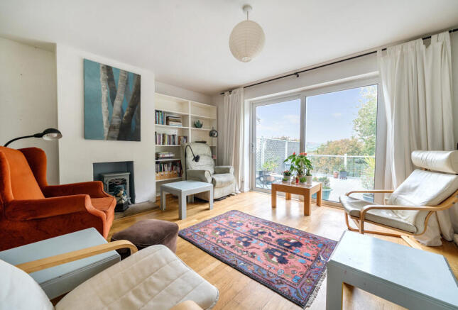 1370017-16-68f8f7...