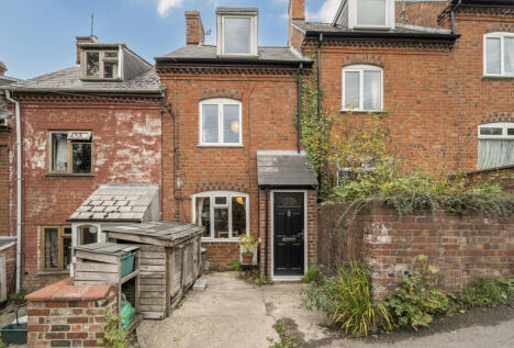 Spillmans Pitch, Stroud, Gloucestershire, GL5