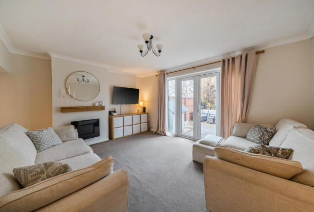 1376853-21-690dd0...