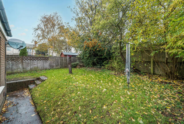 1374642-18-690a2a...