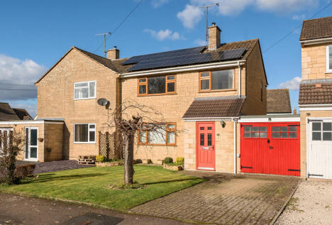 Oak Gardens, Bredon, Tewkesbury, Worcestershire, GL20