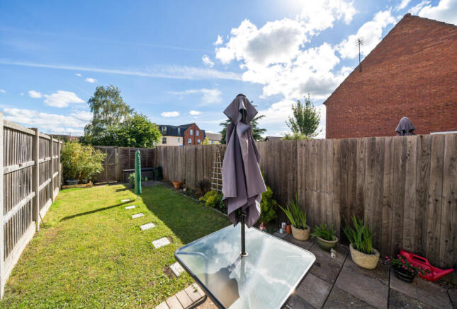 1299419-6-68375d9...