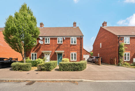 Nightingale Way, Walton Cardiff, Tewkesbury, Gloucestershire, GL20