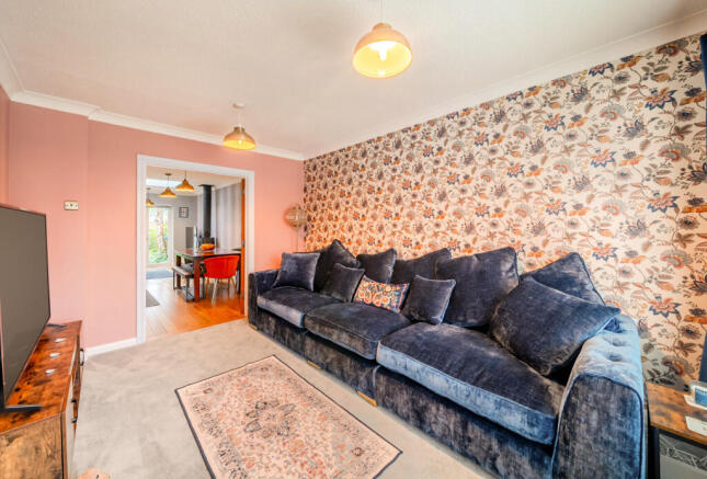 1371947-13-6908e6...