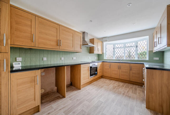 1385997-1-692846e...