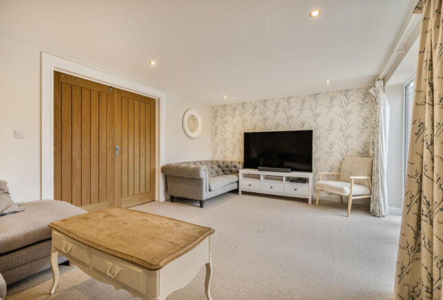 1330548-16-6888e2...