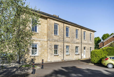 Wilkinson Place, Witney, Oxfordshire, OX28