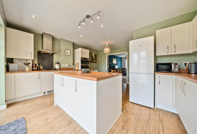 1345388-13-68b04b...