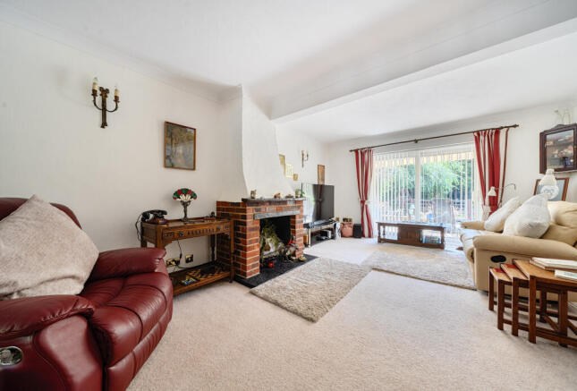 1315929-9-6866805...