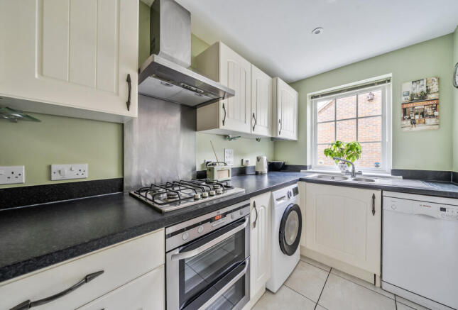 1325630-11-688cd5...