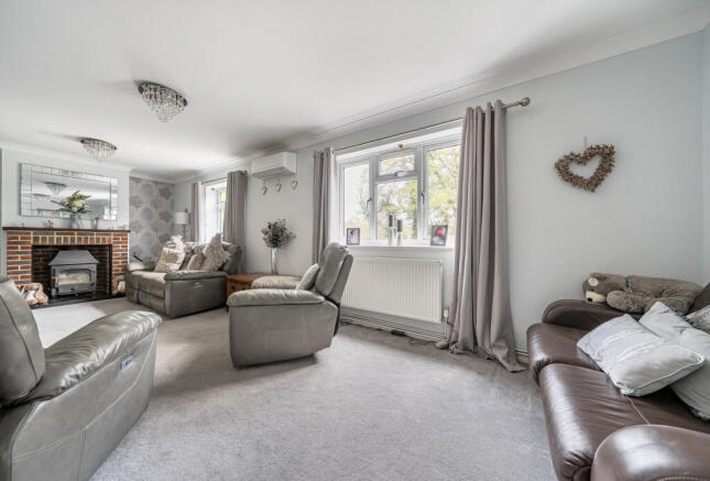 1383531-10-6925c6...