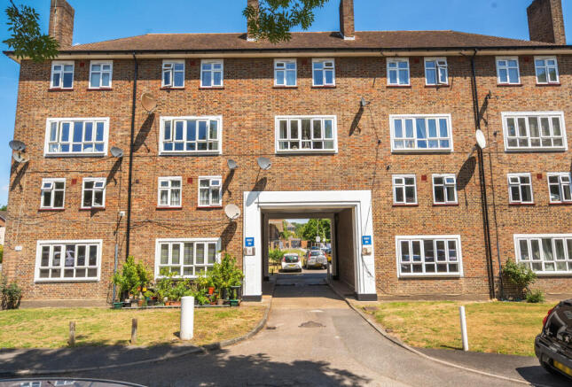 1313624-18-6852ac...