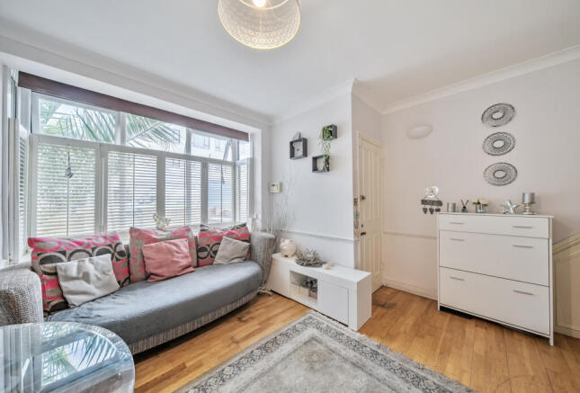 1335119-18-689382...