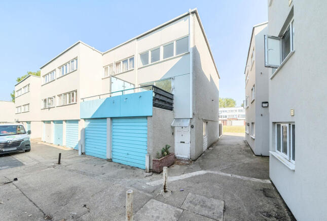 1343659-3-68a88f8...