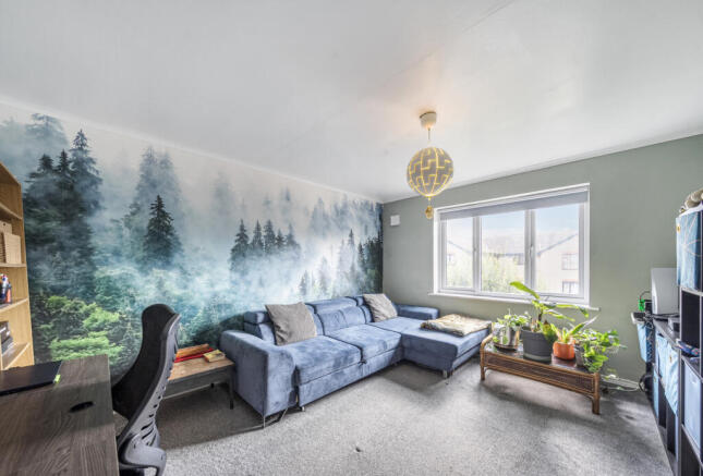 1346426-4-68c1423...