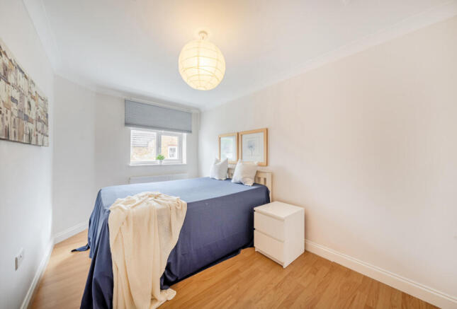 1369014-2-68ef890...