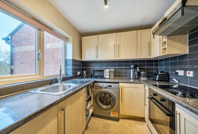 1383023-7-691dd38...