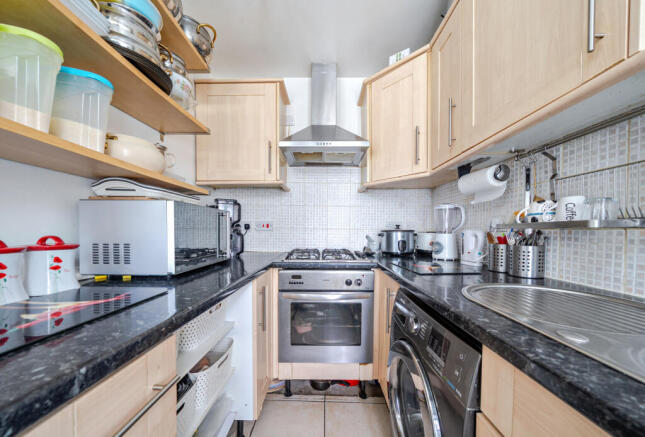 1330068-6-6880a8b...