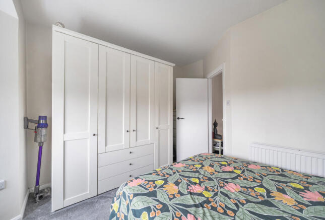 1376689-13-691305...