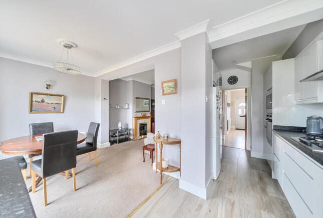 1298507-10-6836ed...