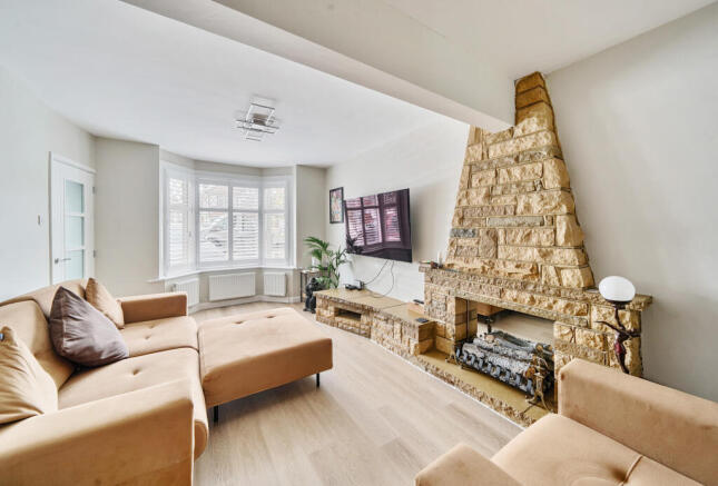 1313846-13-685c06...