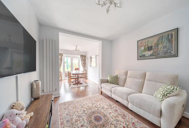 1332188-18-688ba8...