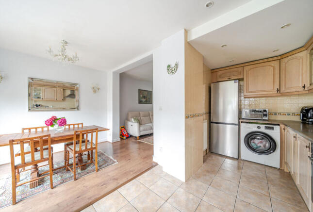 1332188-12-688ba8...